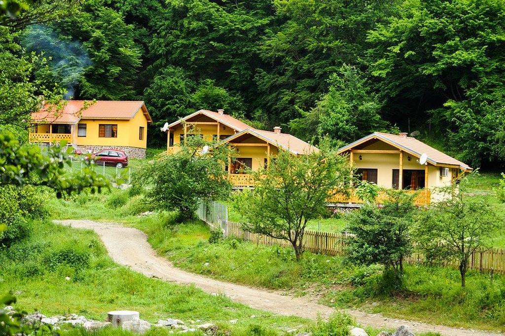 Бунгала Дара Kalofer Exterior foto